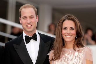 Kate Middleton y el lujoso collar que recibió de William por su aniversario (Foto: Getty Images)